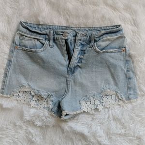 Wild fable size 6 shorts